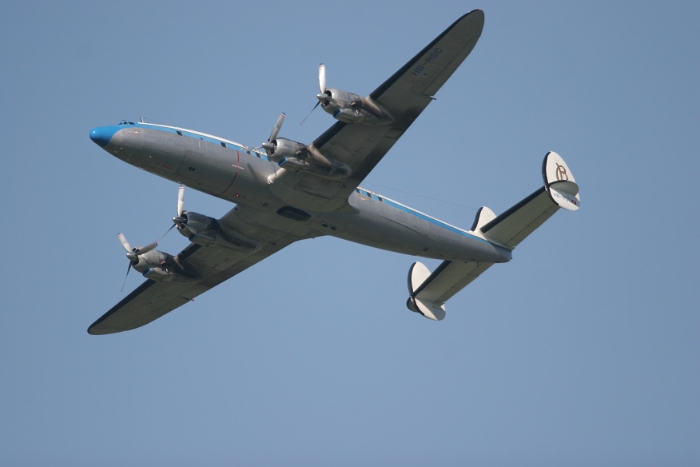 Super Constellation - 003